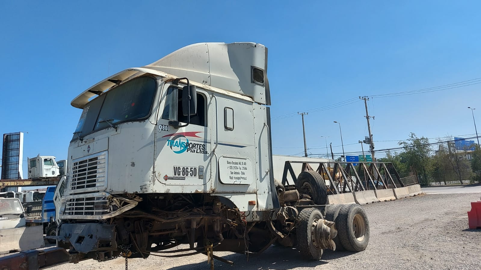 CREMALLERA DE DIRECCIóN International 9800 2003  USADA  EN DESARME